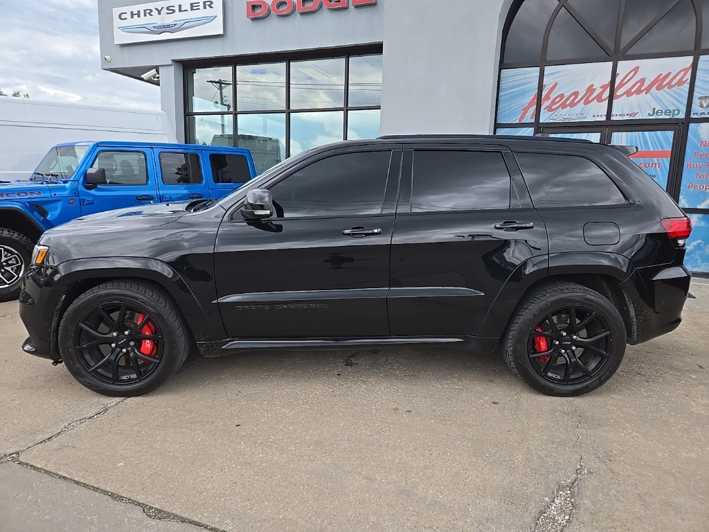Vehicle image 12 of 105