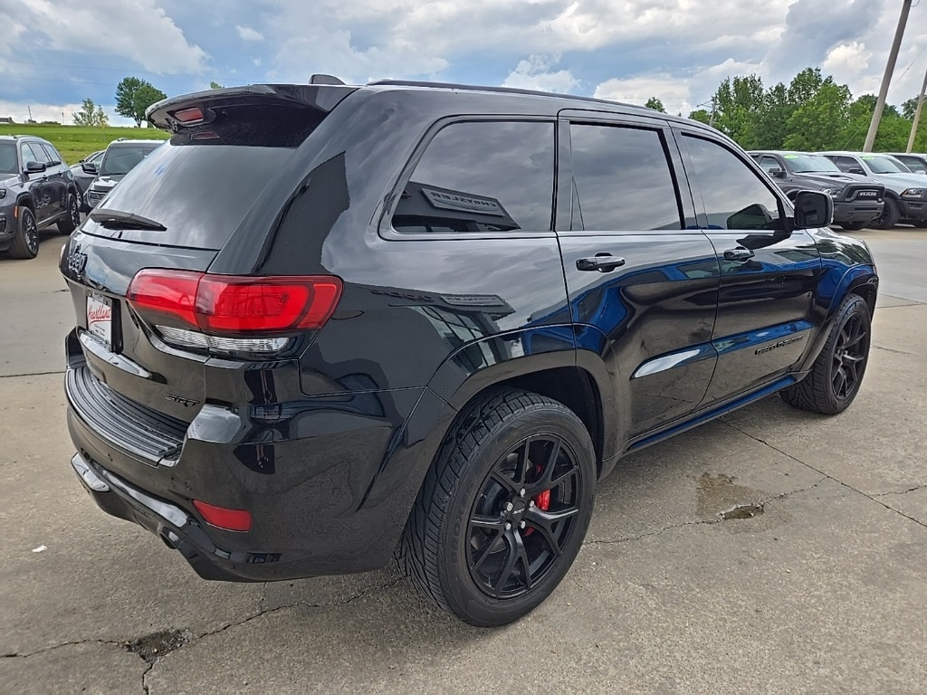 Vehicle image 7 of 105