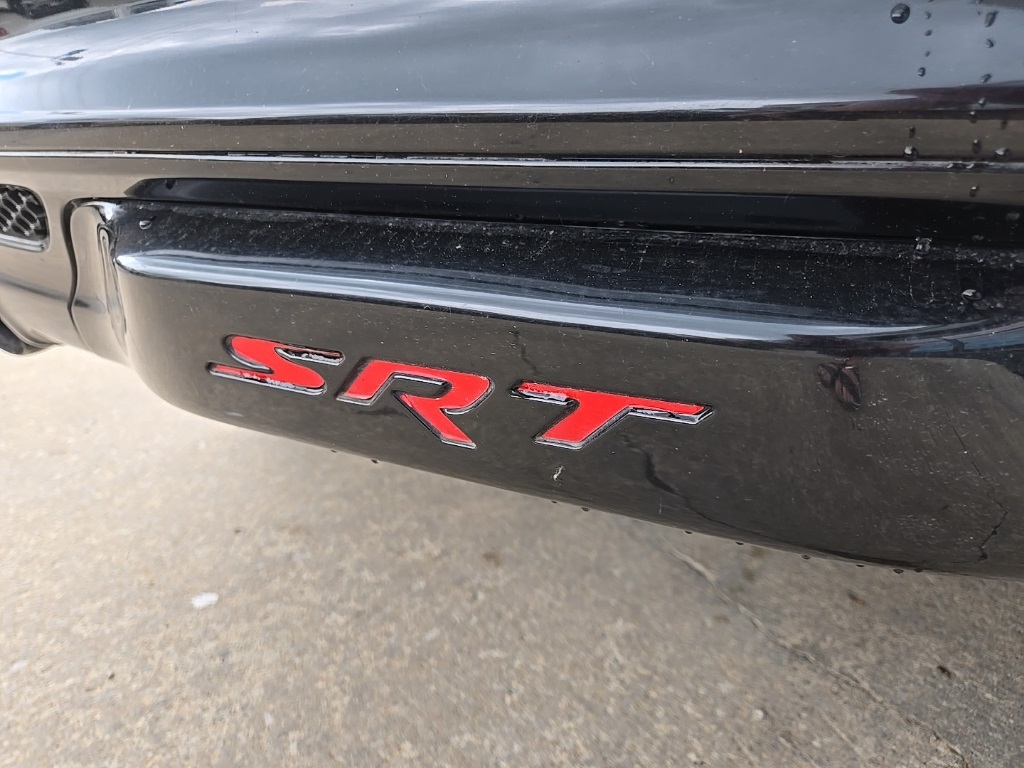 Vehicle image 21 of 105