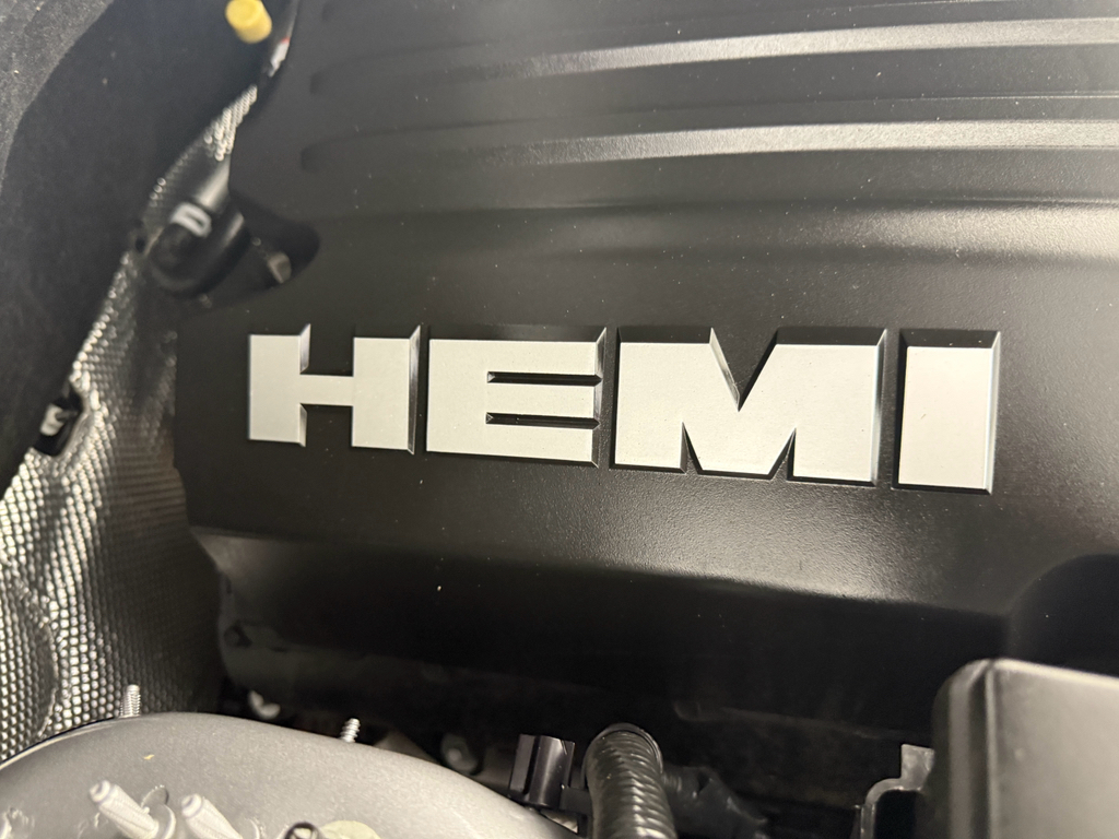 Vehicle image 25 of 27