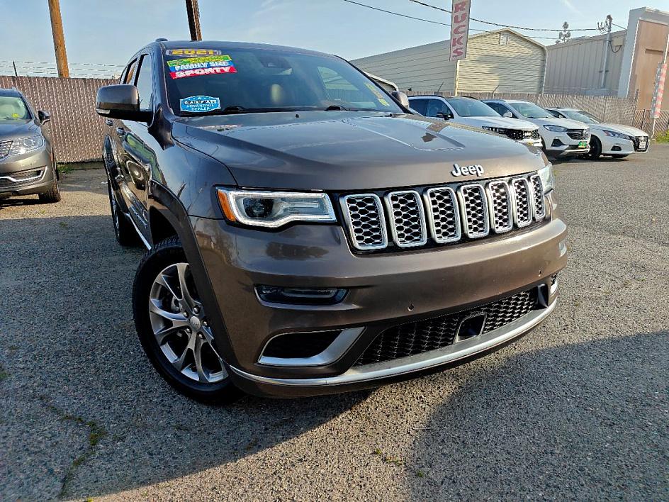 Vehicle image 6 of 36