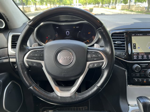 Vehicle image 17 of 37