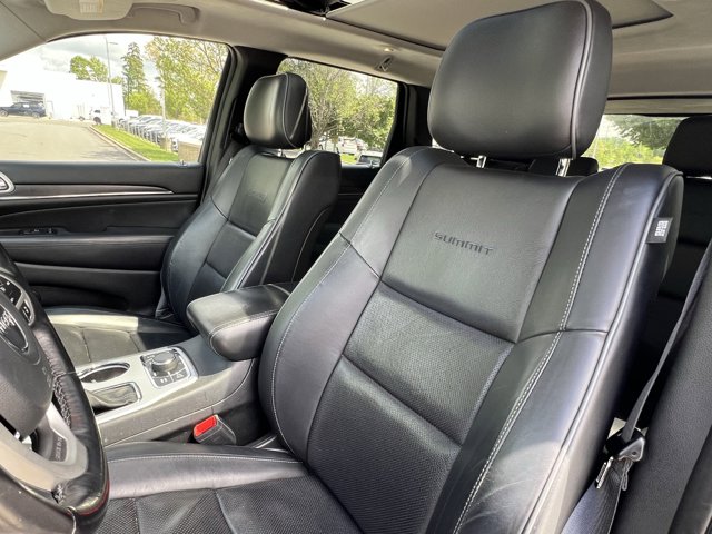 Vehicle image 15 of 37