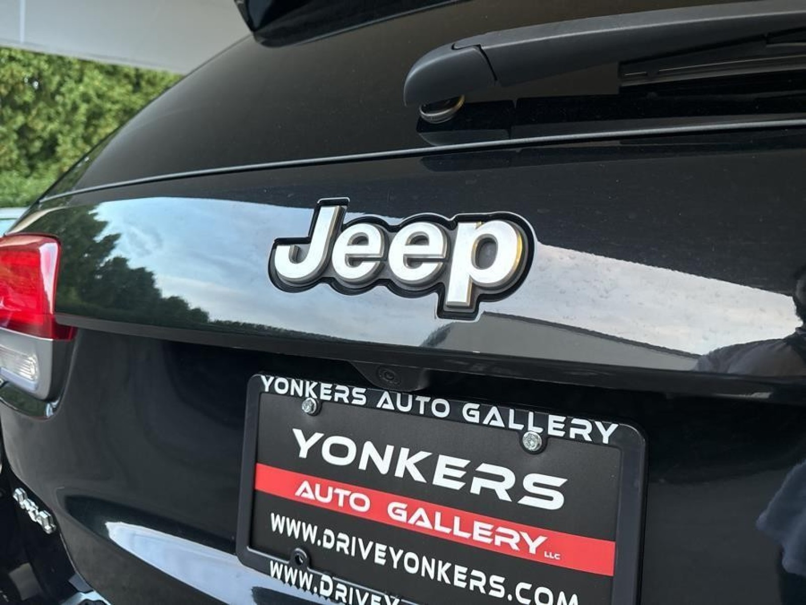 Vehicle image 11 of 34
