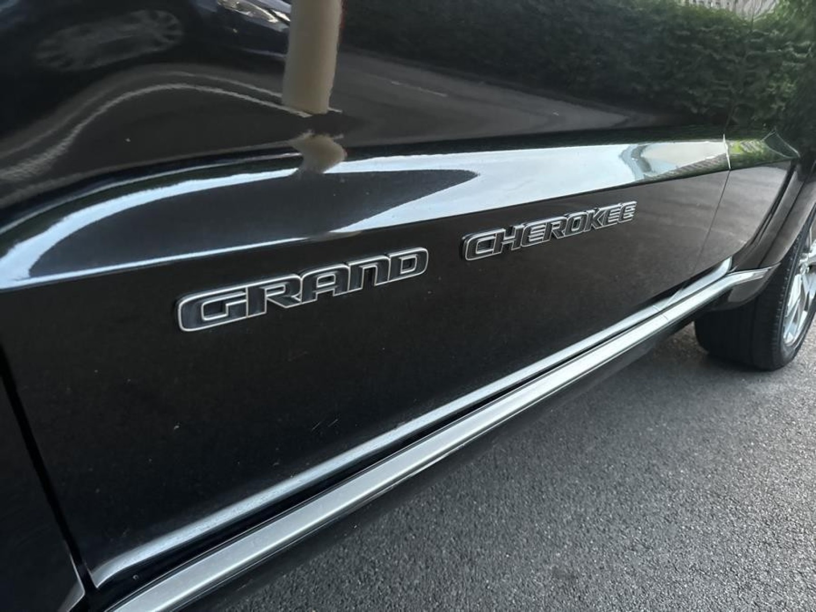 Vehicle image 13 of 34