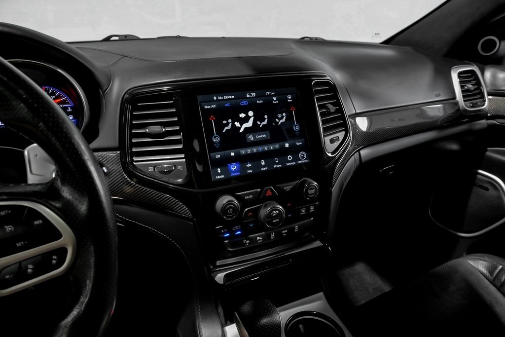Vehicle image 22 of 41