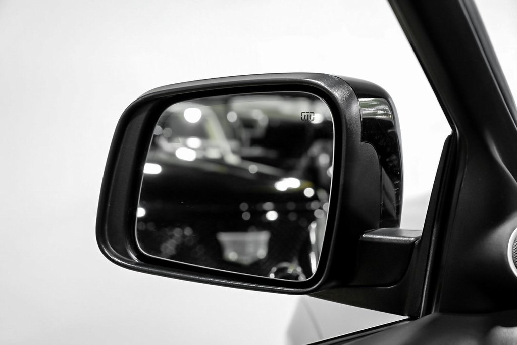 Vehicle image 29 of 41