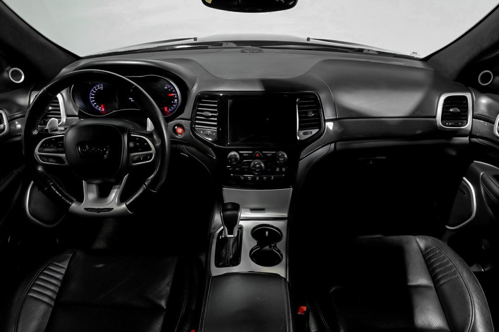 Vehicle image 11 of 41
