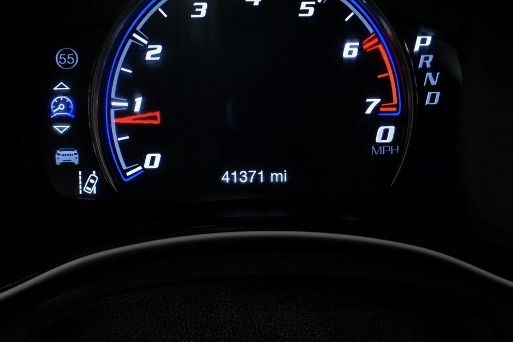 Vehicle image 15 of 41