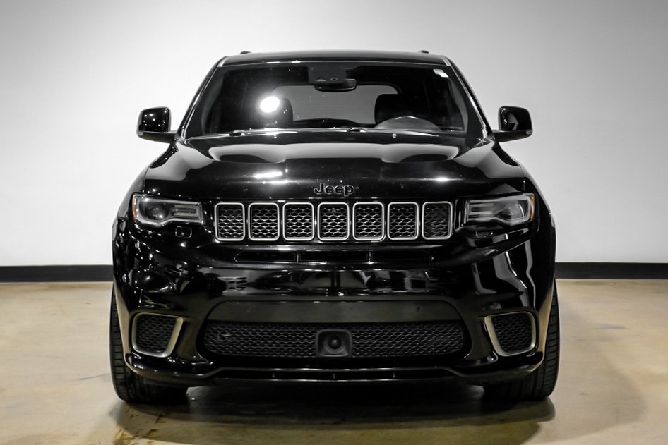 Vehicle image 2 of 41