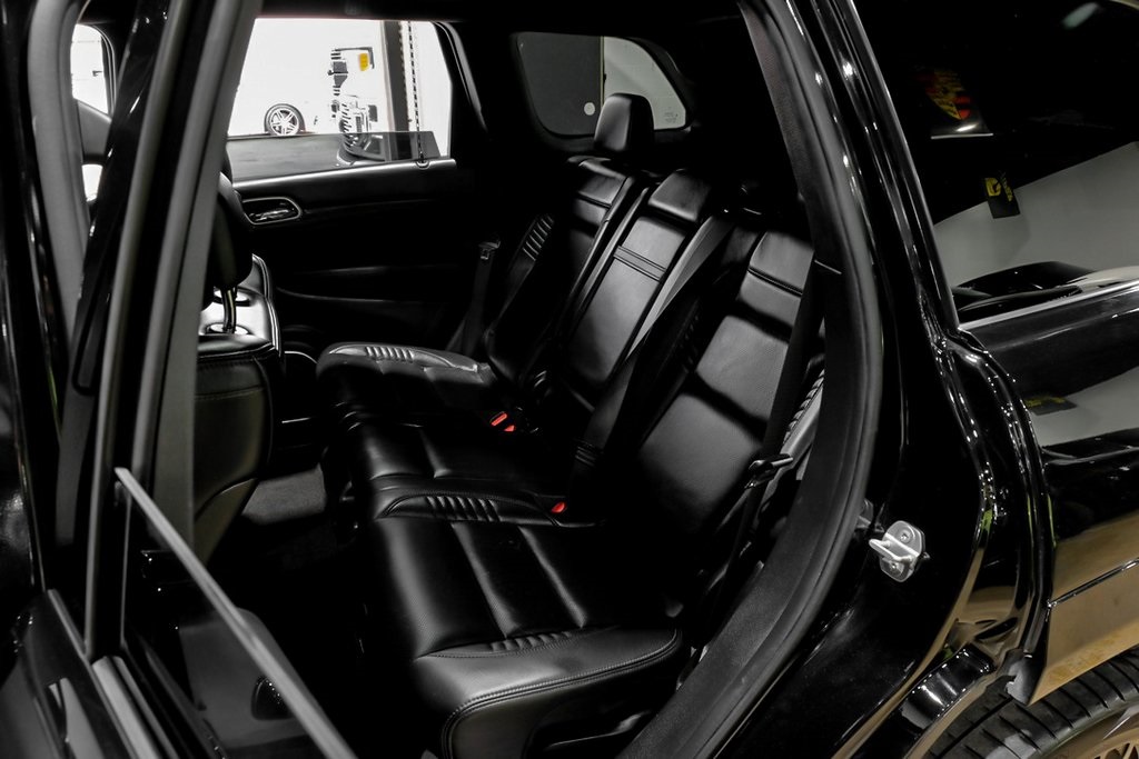 Vehicle image 28 of 41