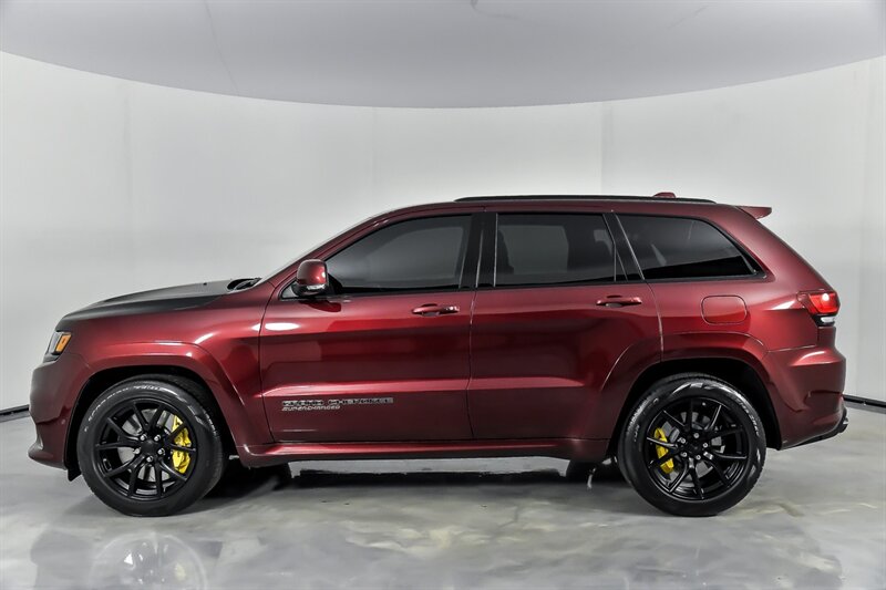 Vehicle image 11 of 46