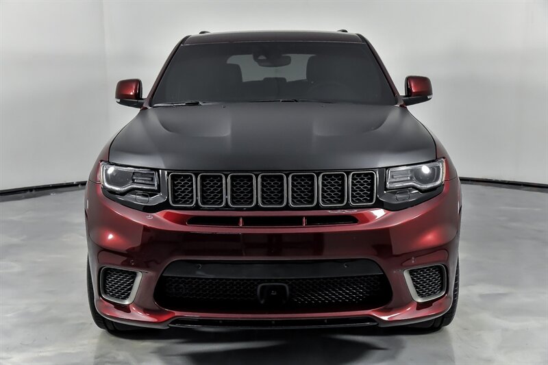 Vehicle image 3 of 46