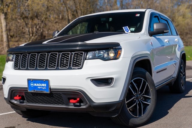 Vehicle image 2 of 33