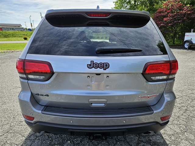 Vehicle image 5 of 33