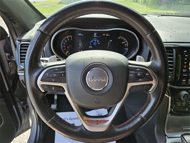Vehicle image 27 of 33