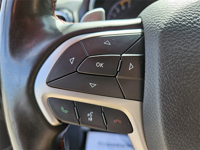 Vehicle image 29 of 33
