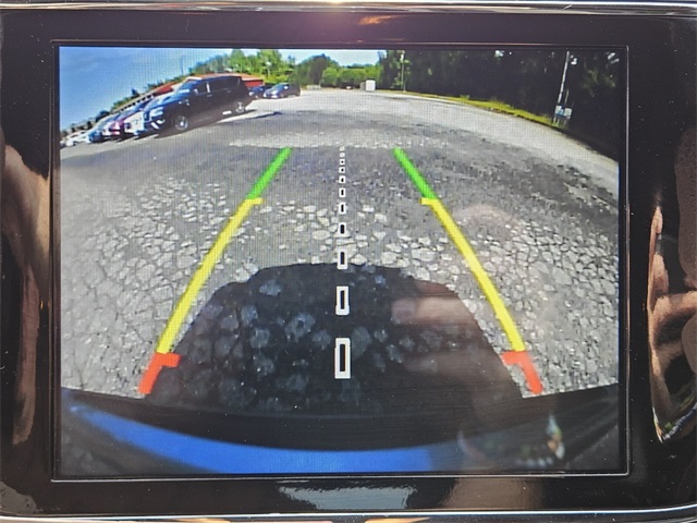 Vehicle image 24 of 33