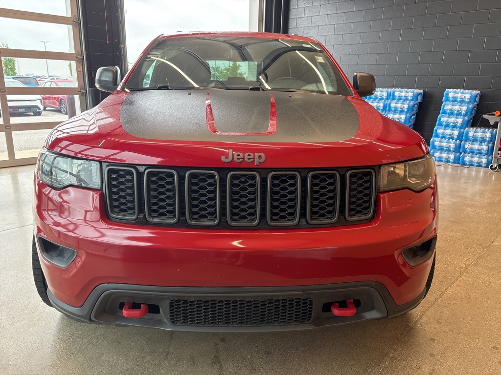 Vehicle image 4 of 26