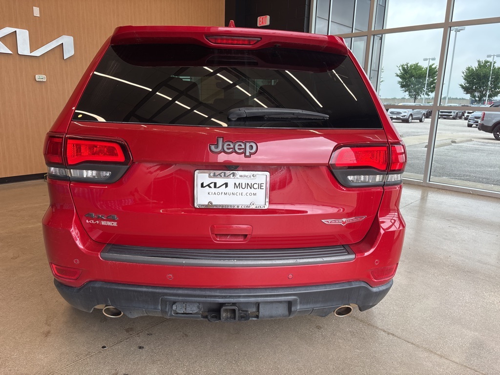 Vehicle image 9 of 26