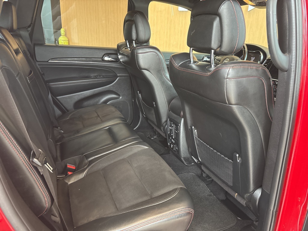 Vehicle image 15 of 26