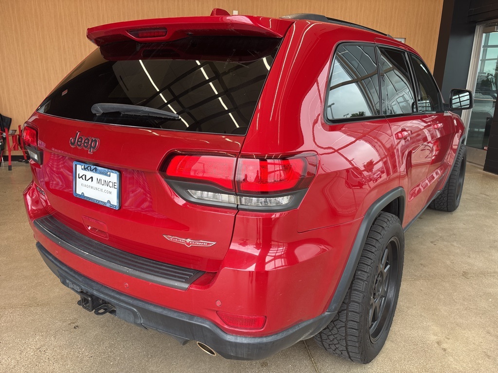Vehicle image 8 of 26