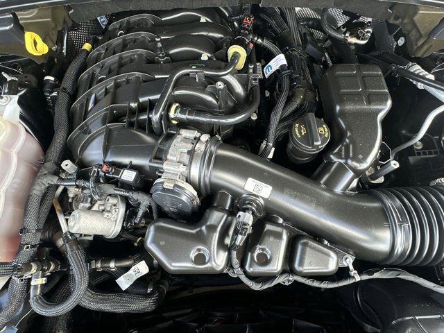 Vehicle image 11 of 30