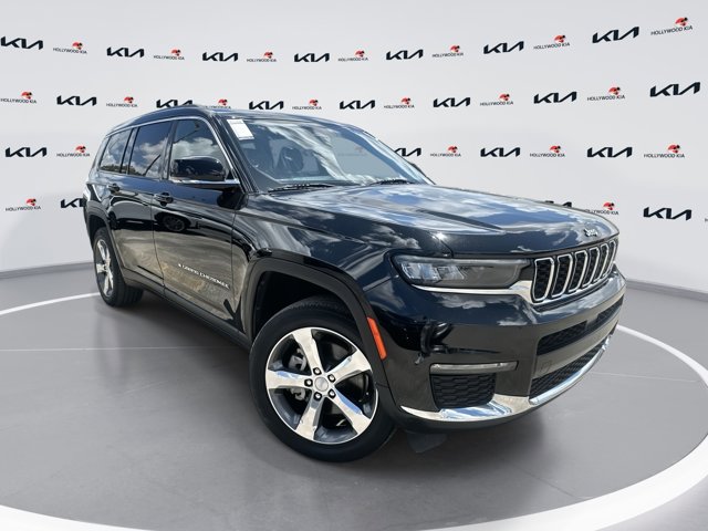 Vehicle image 3 of 30