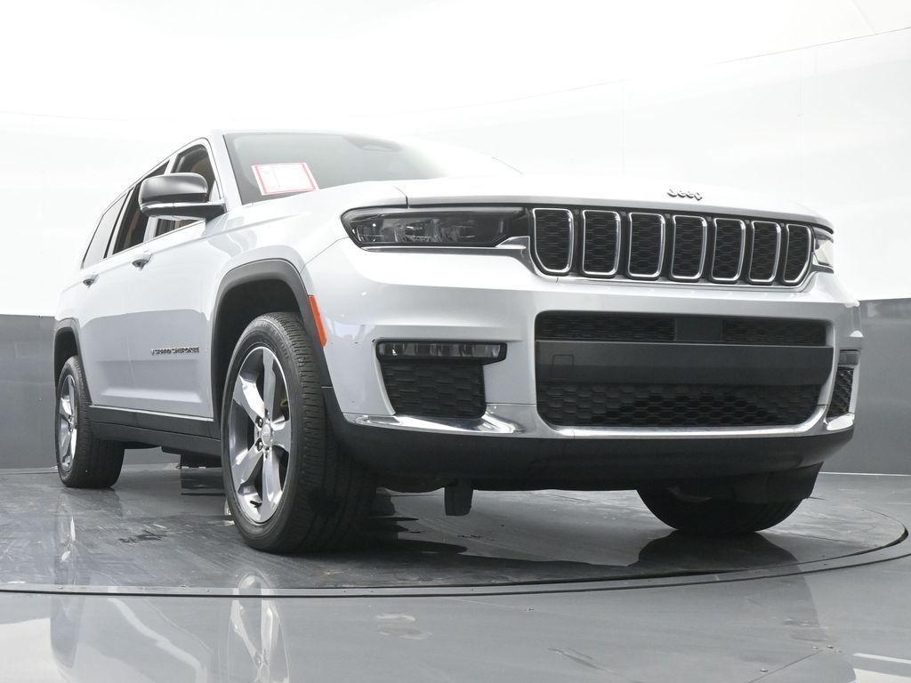 Vehicle image 10 of 78