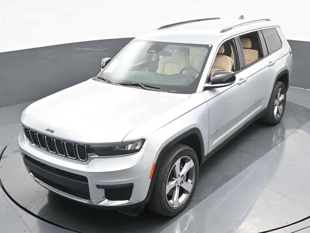 Vehicle image 3 of 78