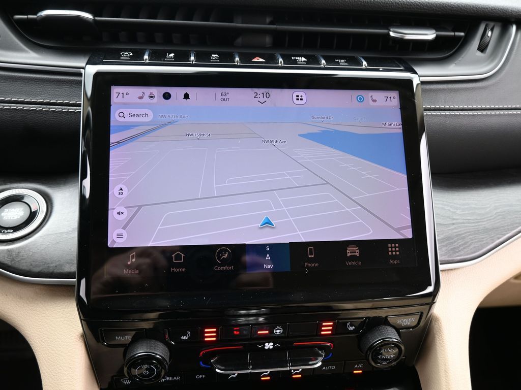 Vehicle image 47 of 78