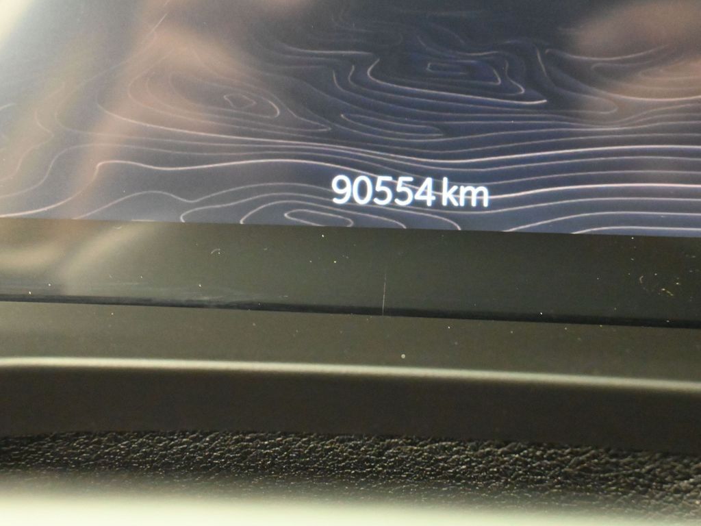 Vehicle image 59 of 78