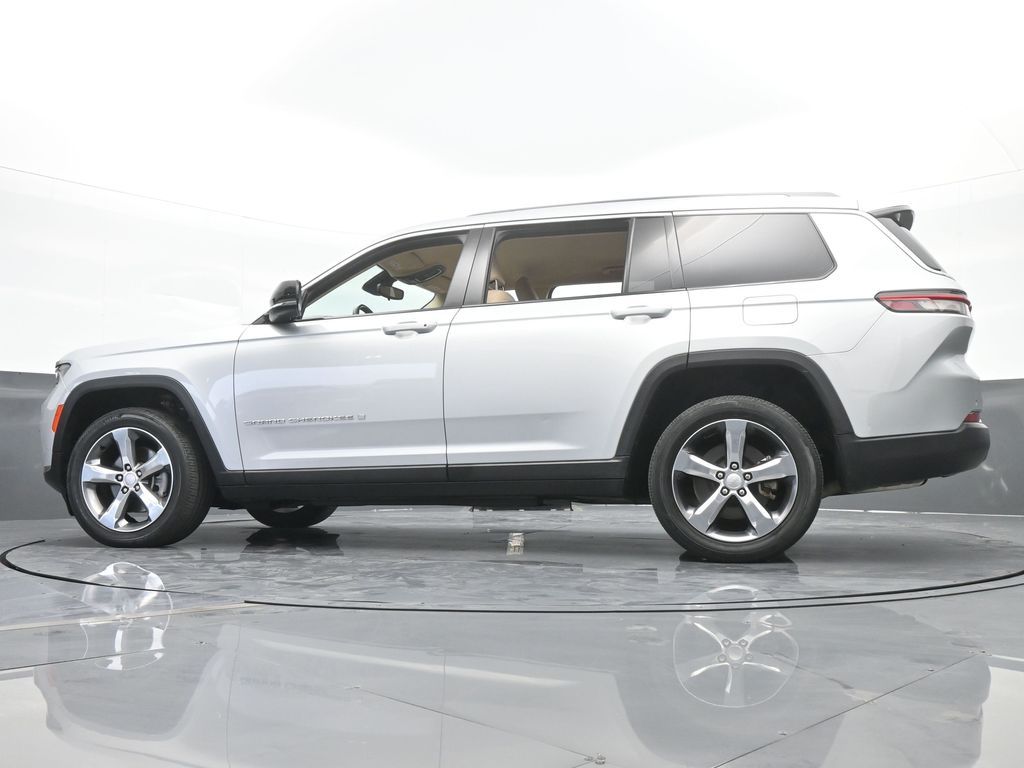Vehicle image 35 of 78
