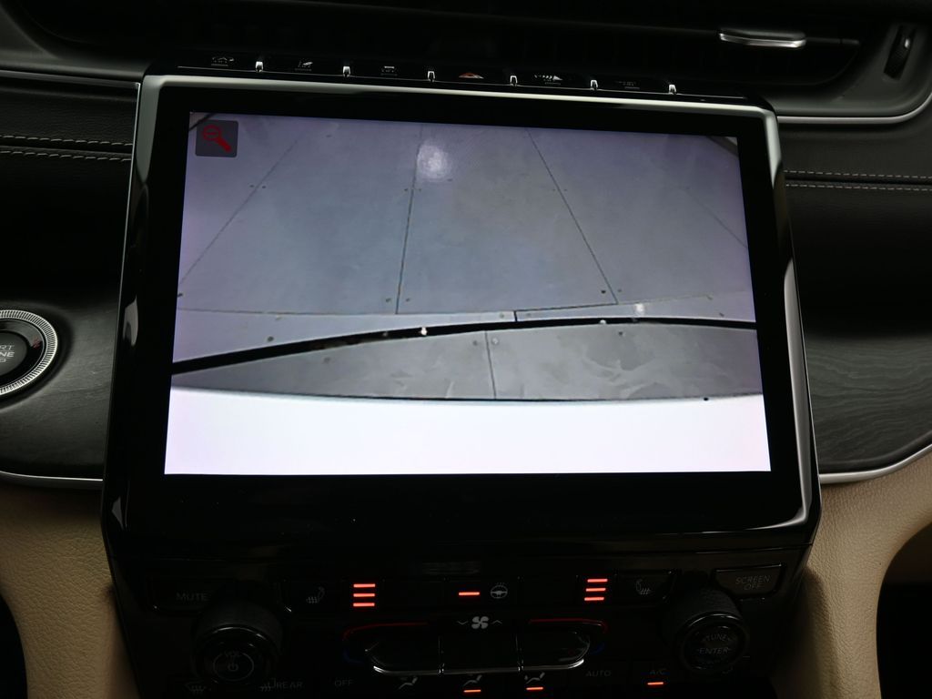 Vehicle image 49 of 78