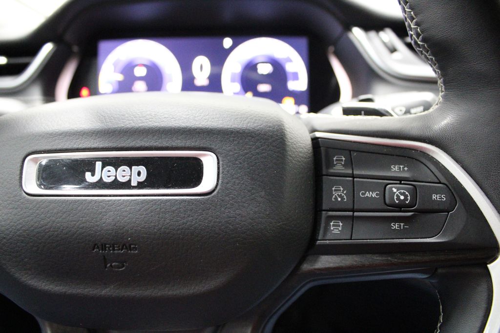 Vehicle image 48 of 53