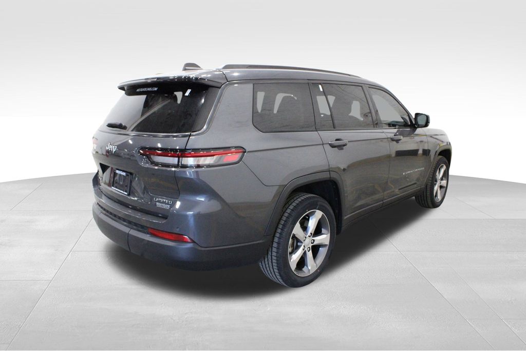 Vehicle image 4 of 53