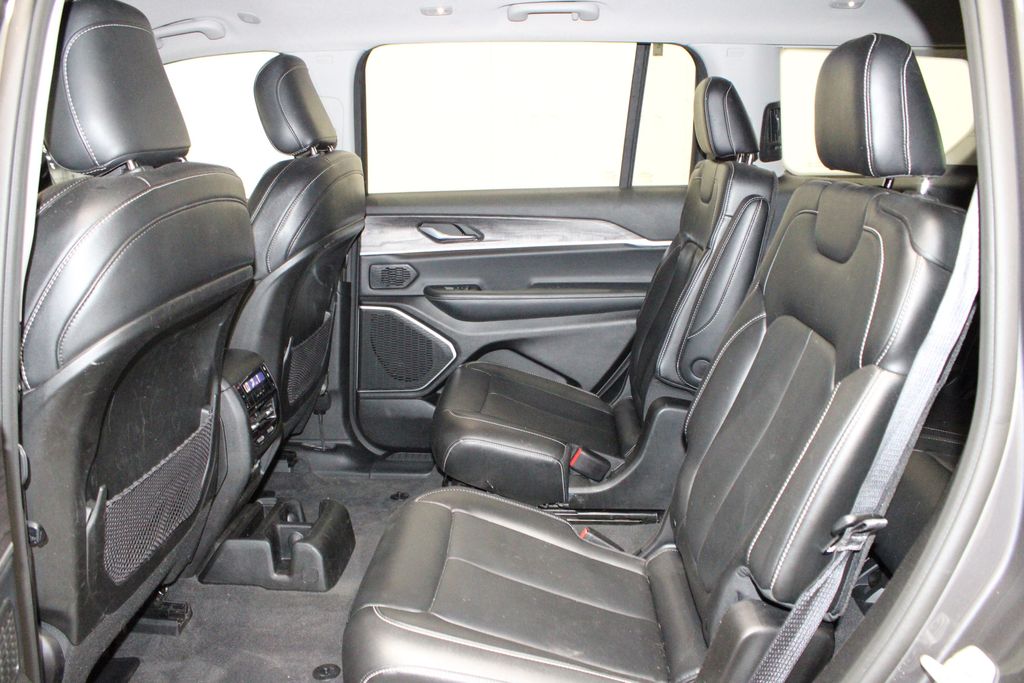 Vehicle image 12 of 53