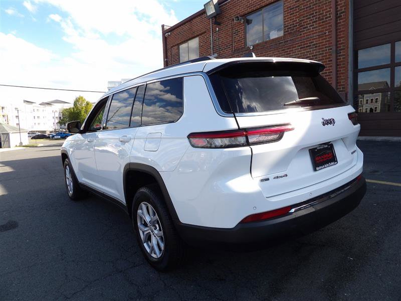 2021 Jeep Grand Cherokee L Limited Image 3 of 31