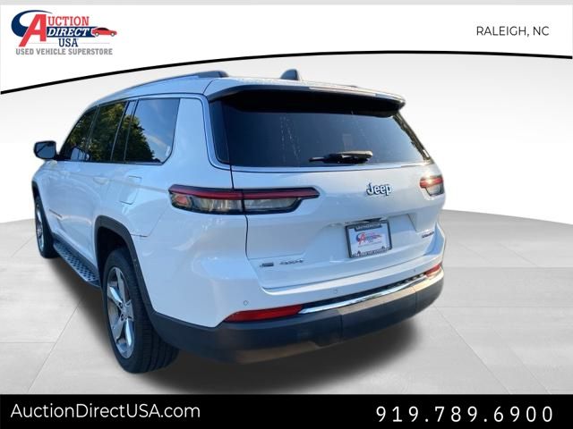 Vehicle image 8 of 34