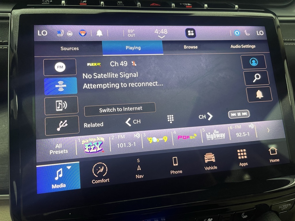 Vehicle image 19 of 39