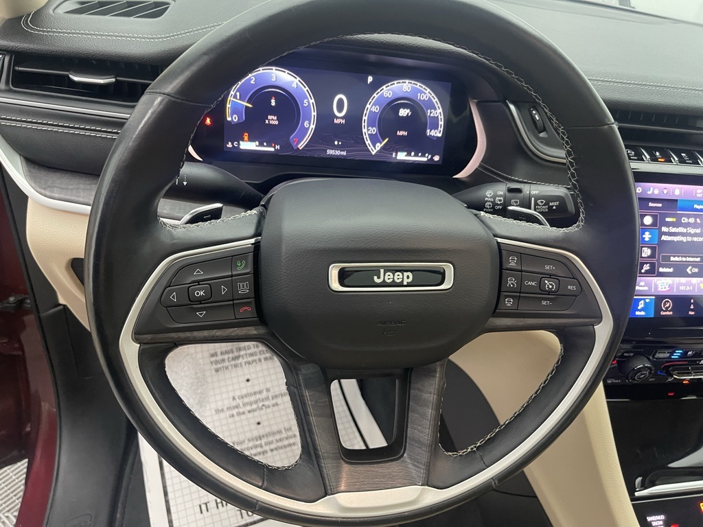 Vehicle image 31 of 39