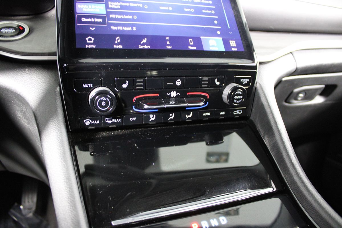 2021 Jeep Grand Cherokee L Limited Image 30 of 43