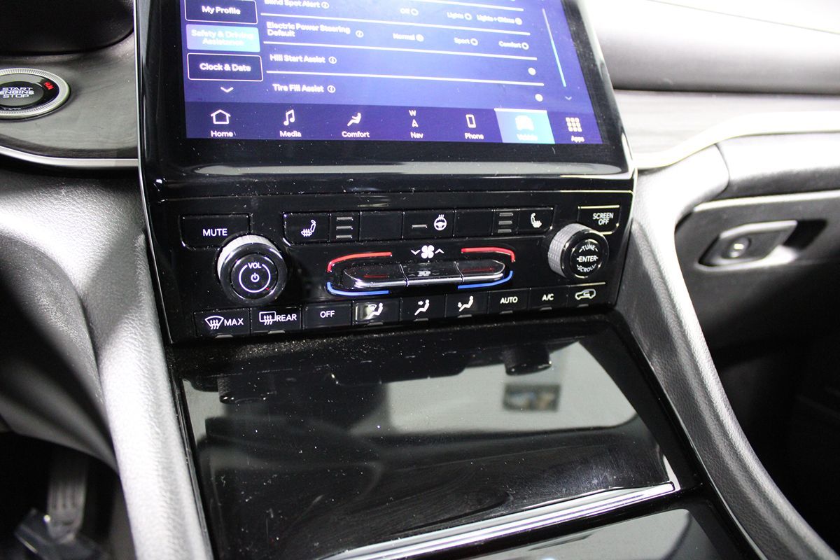 2021 Jeep Grand Cherokee L Limited Image 29 of 43