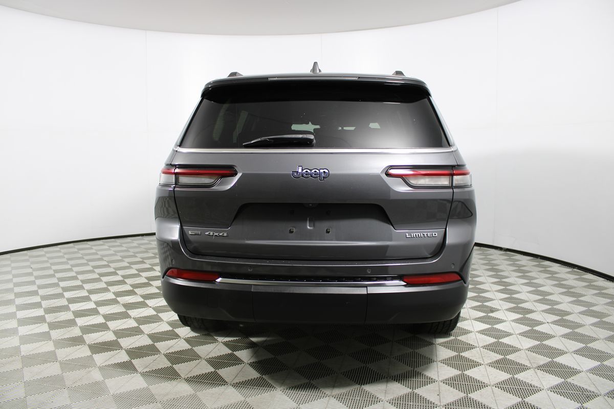 2021 Jeep Grand Cherokee L Limited Image 9 of 43