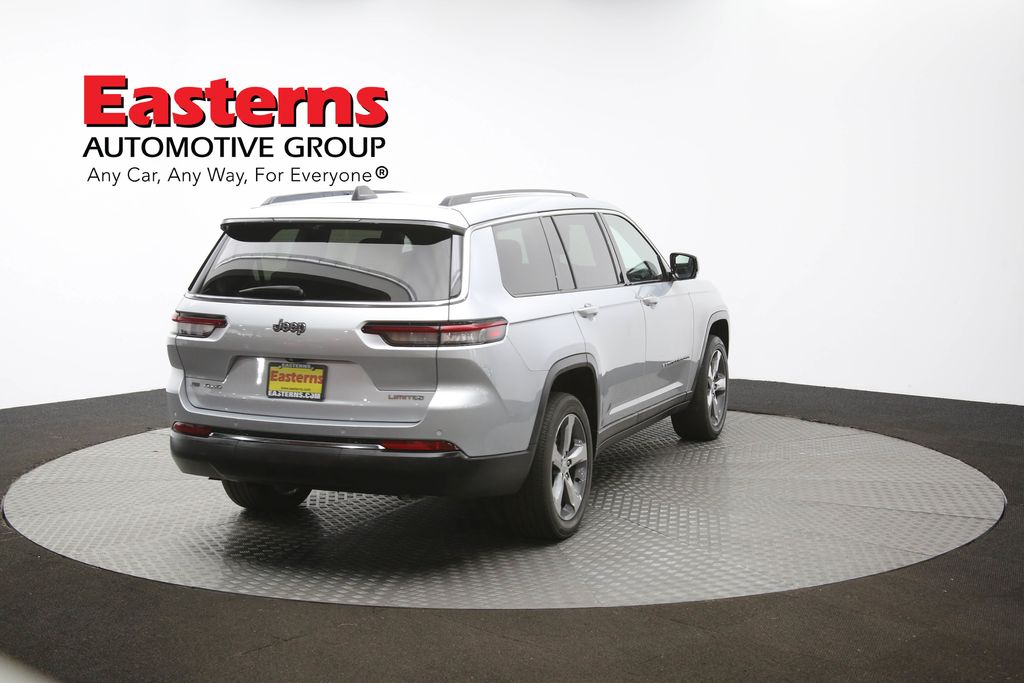 Vehicle image 15 of 65
