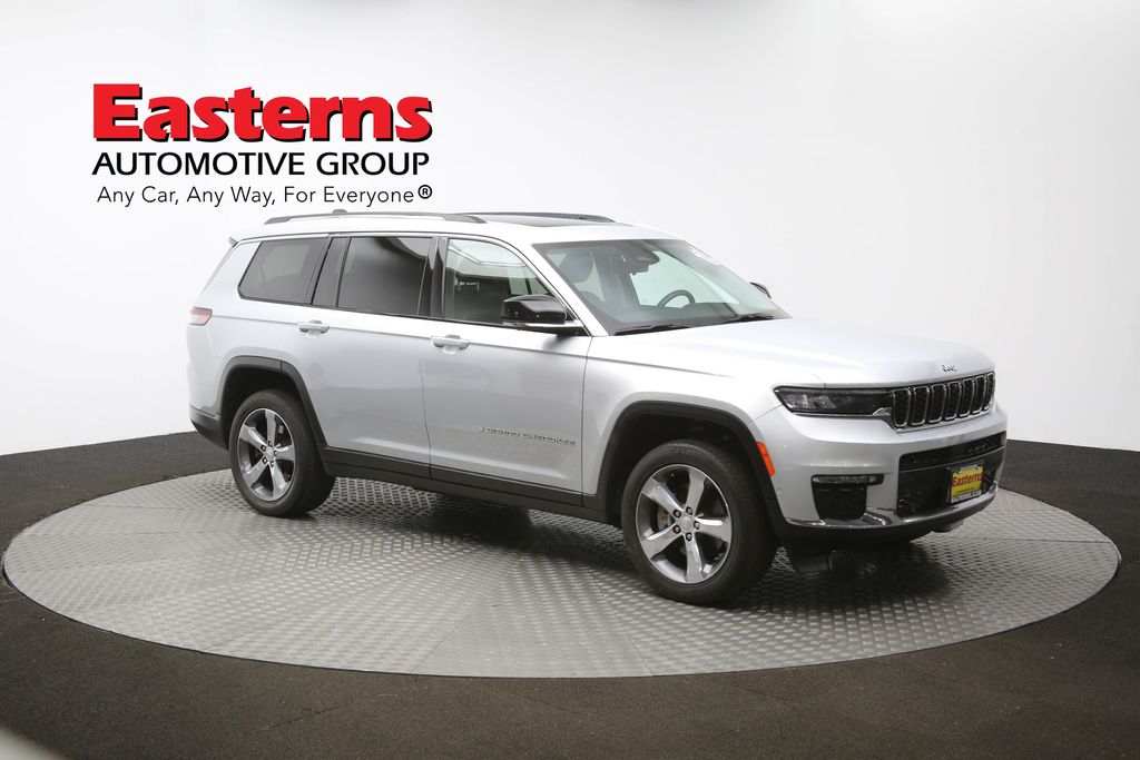 Vehicle image 23 of 65