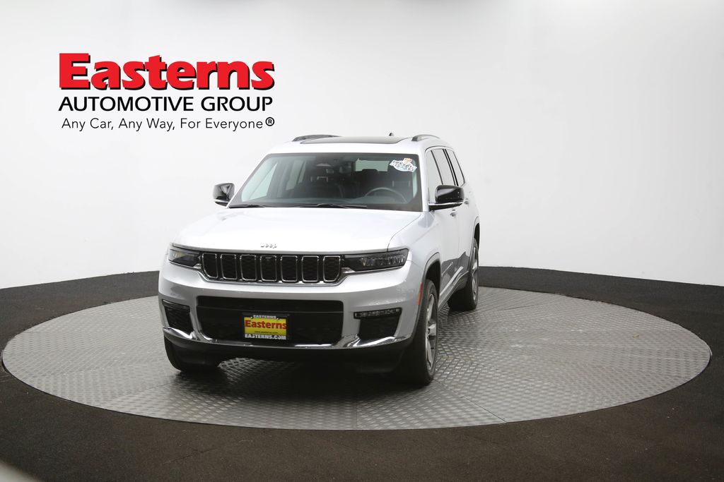 Vehicle image 26 of 65