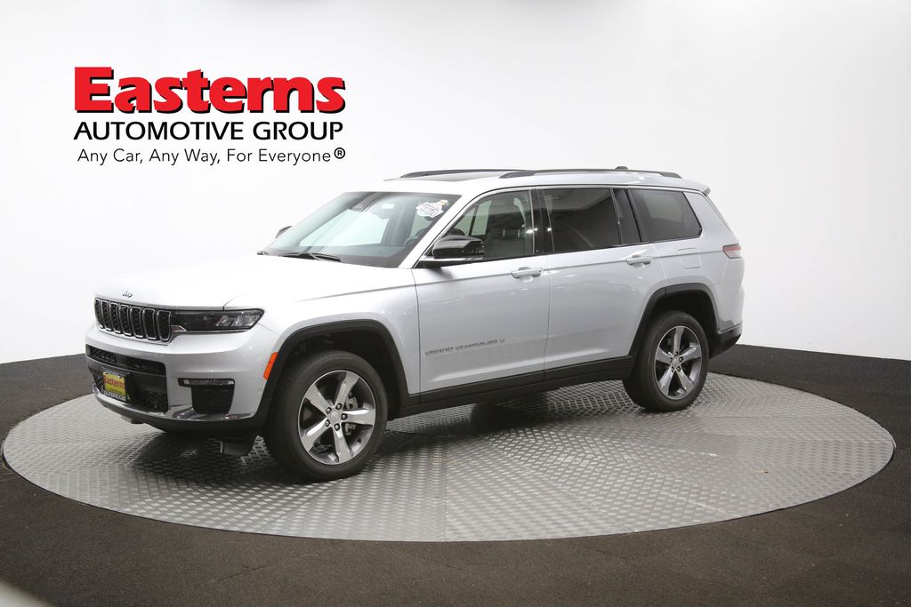 Vehicle image 29 of 65