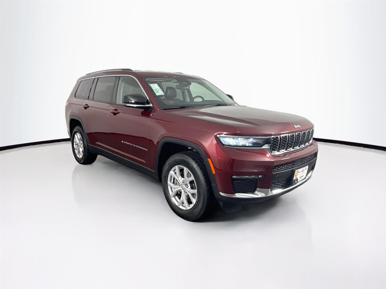 Vehicle image 4 of 51