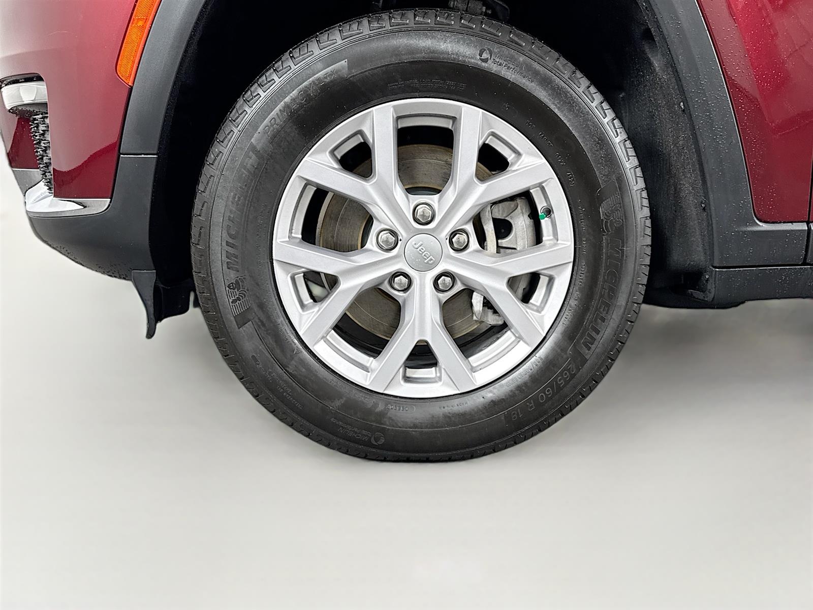Vehicle image 14 of 51